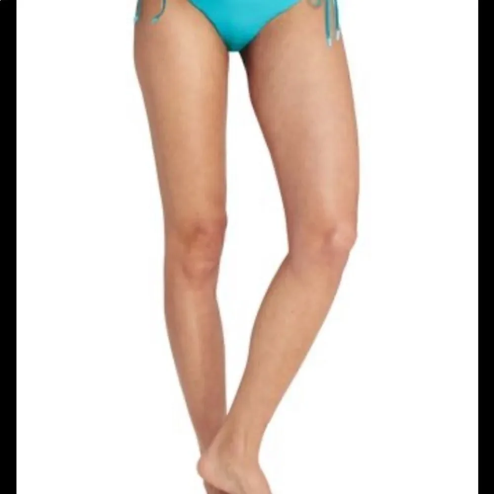 Lands’ End Sunrise Reversible tie bikini bottoms